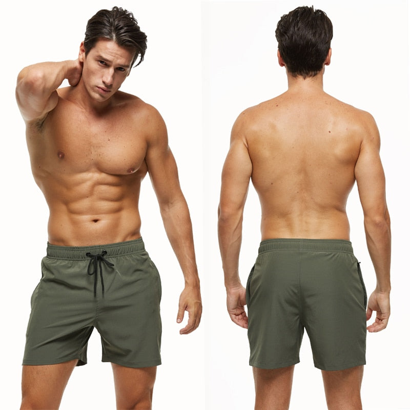 SHORT deportivo elástico para hombre.