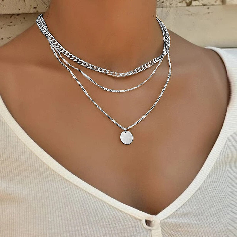 Conjunto de collar con dije de estrella y corazón