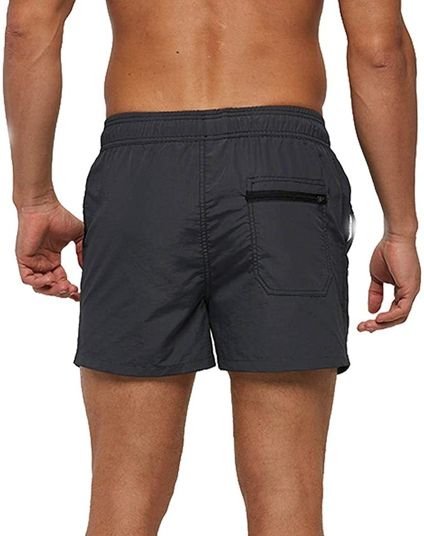 Pantalones cortos, bañadores para hombre.