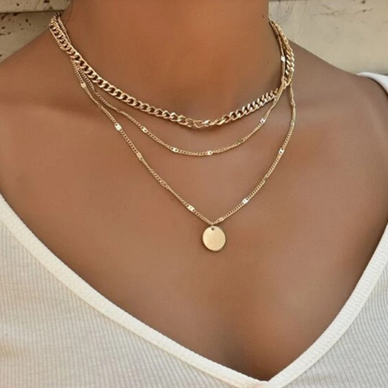 Conjunto de collar con dije de estrella y corazón